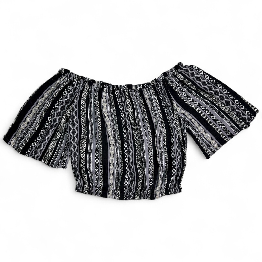 Illa Illa Off Shoulder Boho Crop Top Black Gray Tribal Print Women's Small